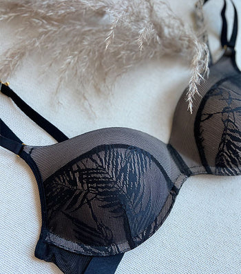 new! smooth lace push-up